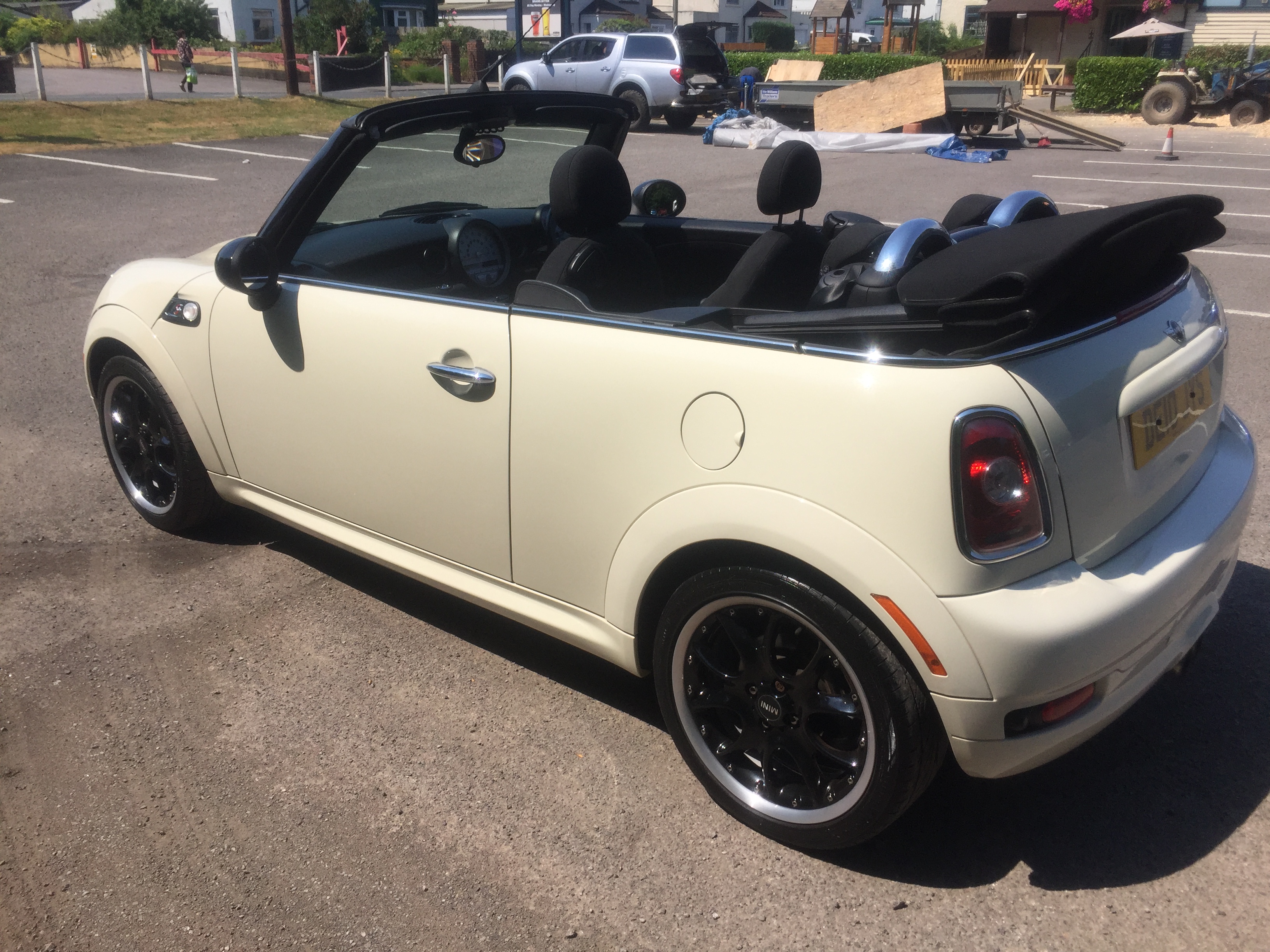 2010 Mini Convertible Cooper S Chilli Pack | Cardiff City Used Cars | £6295