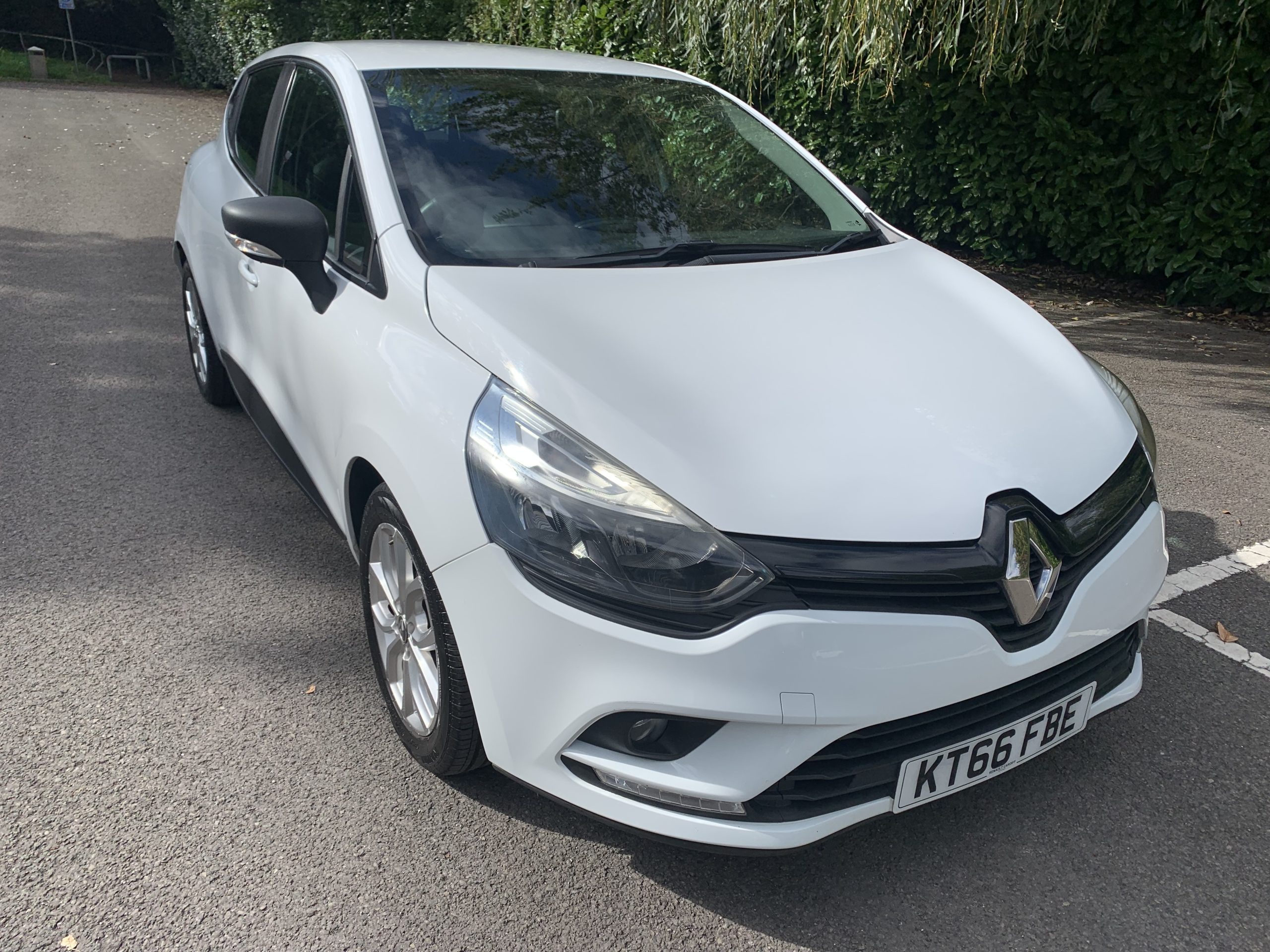 Renault Clio 1.2 16V Play Euro 6 5dr